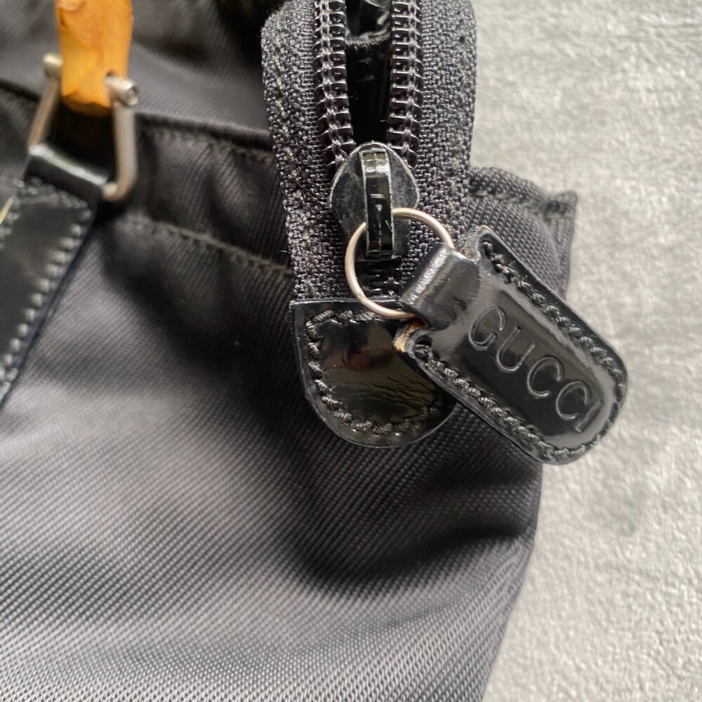✨Authentic Gucci Bamboo Black Hand Bag– Timeless Luxury✨ - Picture 3 of 6